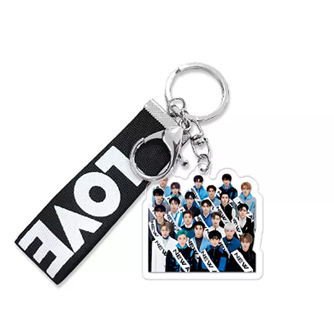 NCT - Keychain + Postcard