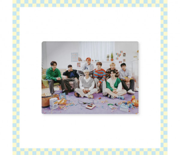 ATEEZ - [ATINY ROOM] OFFICIAL PHOTO BLANKET