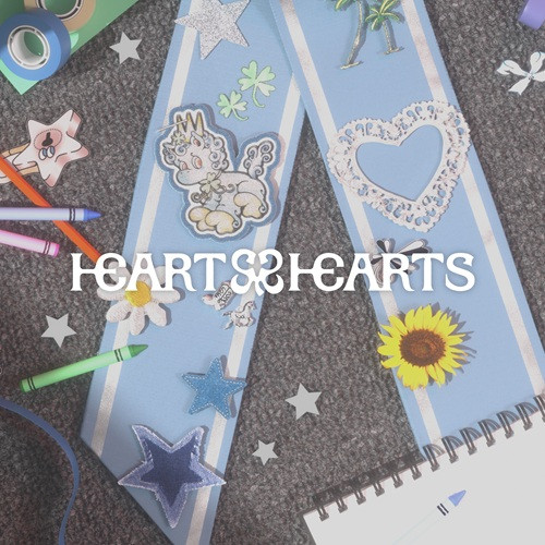 Hearts2Hearts - The Chase [Photo Book Ver.]